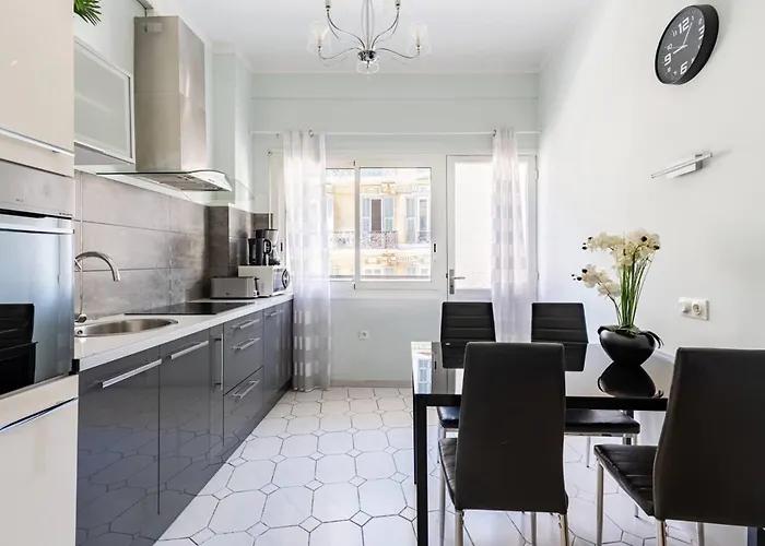 Apartment Notre Dame - Huge Sunny Modern 2br Flat - Terrace